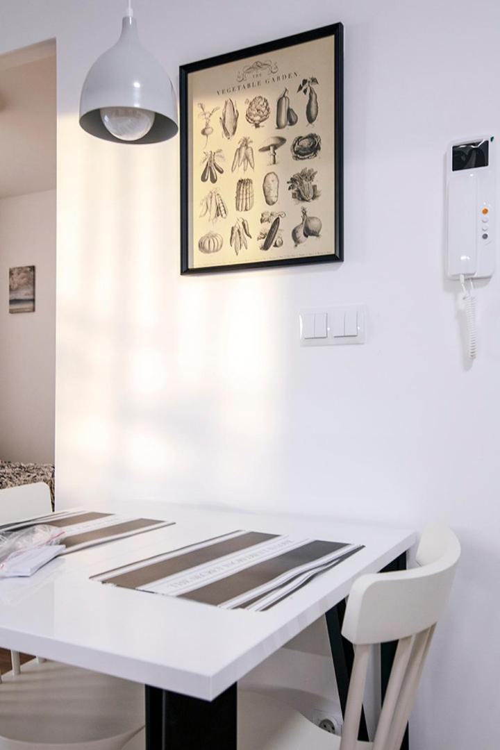 Apartment Woart *