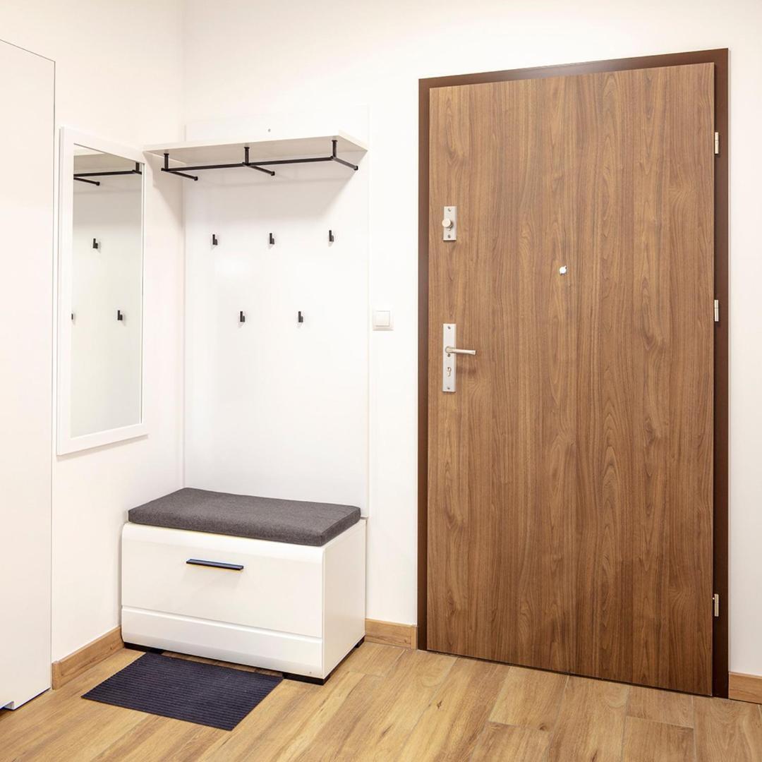 Apartment Woart